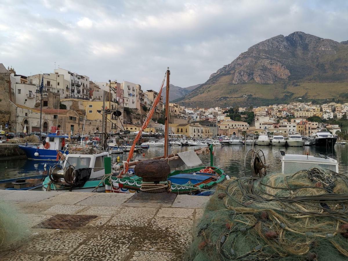 Casa Vacanze Del Golfo Castellammare del Golfo Bagian luar foto